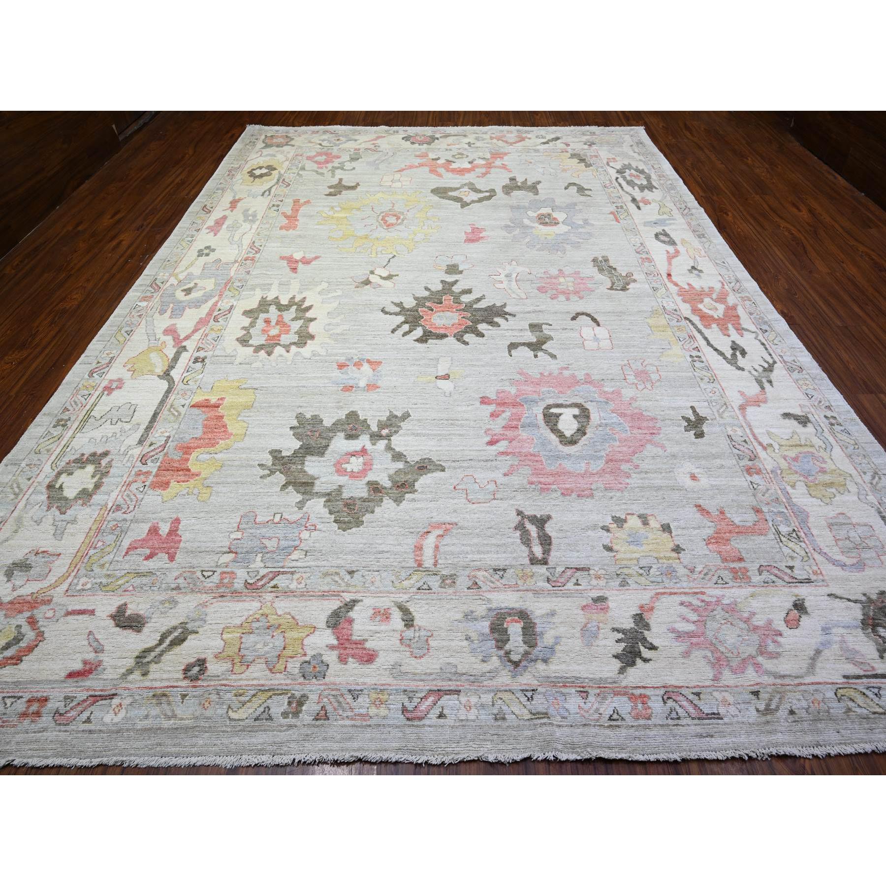 GALLERY OF ORIENTAL RUGS